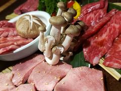 -炼火烤肉店