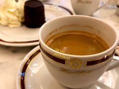 longcoffee-Cafe Sacher(WIEN)