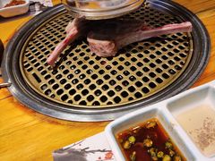 -唯成•韩国炭火烤肉 유성고기