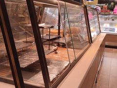 -巴黎贝甜(大宁国际商业广场店)