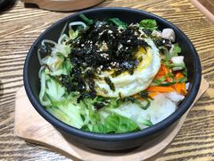 韩是拌饭-吴草鸡爪오초닭발韩食堂(融恒盈嘉中心店)