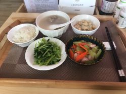 -海豚湾高端月子会所(黄浦店)