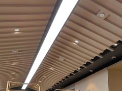 -海底捞火锅(新松江路店)