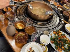 -阿山卓·野生菌火锅·纳西火塘烤肉