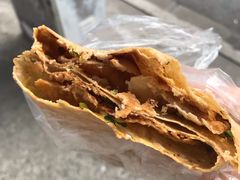 -正宗杂粮煎饼香软鸡蛋饼