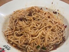 -李先生牛肉面大王(成都东站西广场店)