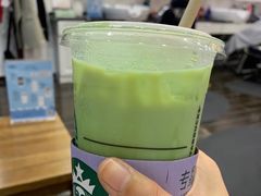 -星巴克(真如星光耀广场店)