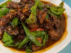 辣椒炒鸡-合兴居烤鸭店