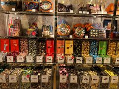 -VENCHI 闻绮(广州太古汇店)