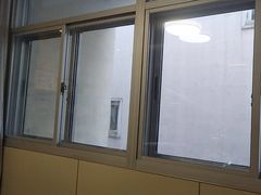 -上海仁爱医院口腔科 · 种植