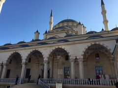 -艾哈迈德-卡德罗夫清真寺