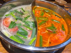 -快活林酸汤鱼鲜品火锅店(甲秀楼店)
