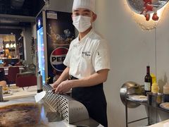 -法式利昂铁板烧主题餐厅(唐山爱琴海店)