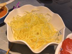 -生活如沸·顺德水牛奶火锅(人民广场店)