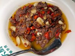 小炒黄牛肉-费大厨辣椒炒肉(万家丽一店)