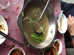 -谢老五跷脚牛肉·非遗传承店