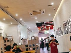 大堂-令狐冲烤鱼·烧菜馆(达明店)