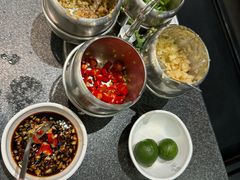 -野迹·石橄榄鸡·烧烤(新洲店)