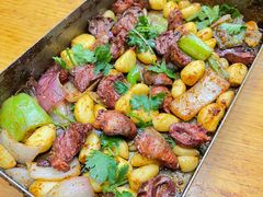 -老东镇啤酒屋海鲜加工·蒸汽海鲜·海鲜烧烤(台东店)