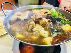 锅仔排骨-老殷锅仔