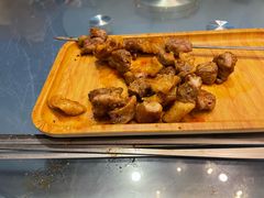 -乡村馕坑肉·烧烤·新疆菜·本地人更爱吃(阿勒泰首店)