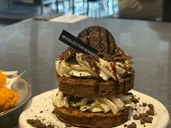 -W COLLECTIVE  DESSERT SHOP
