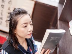 -钟书阁(松江泰晤士小镇店)