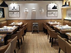 包房-山城外·非遗酸菜鱼(新都汇融店)