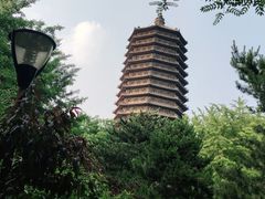 -玲珑塔公园