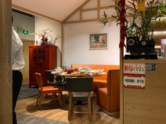 -渝信川菜 · 川味家常菜(财富购物中心店)
