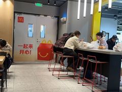 -麦当劳(郑州正弘城店)