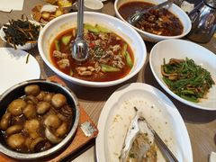 -艳阳天·非遗楚菜(武汉客厅店)