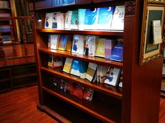 -果戈里书店