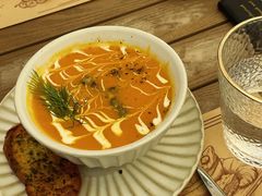 -Mark&Mars Restaurant