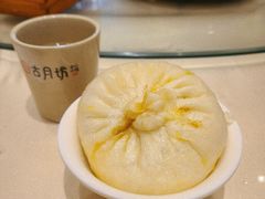 蟹黄包(只)-留芳·文旅古月楼(老街店)