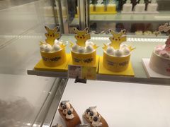 -好利来(靖江路店)