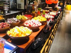 自助取餐区-领鲜活海鲜榴莲自助火锅(东门店)