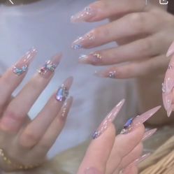 -LILY NAILS美甲美睫