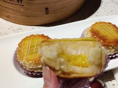 酥皮焗流沙汤丸-又一间茶点轩(百汇广场店)