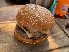 -Ribs & Burgers The Rocks