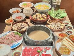 -蘑界·野生菌火锅(深业上城店)