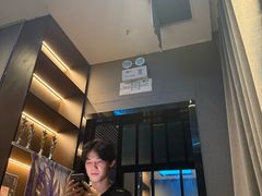 -屋有岛沉浸游戏旗舰店(中山公园店)