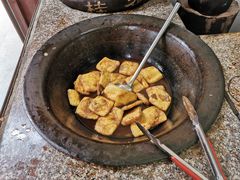 -贾老板缸肉馆(潮韵街店)