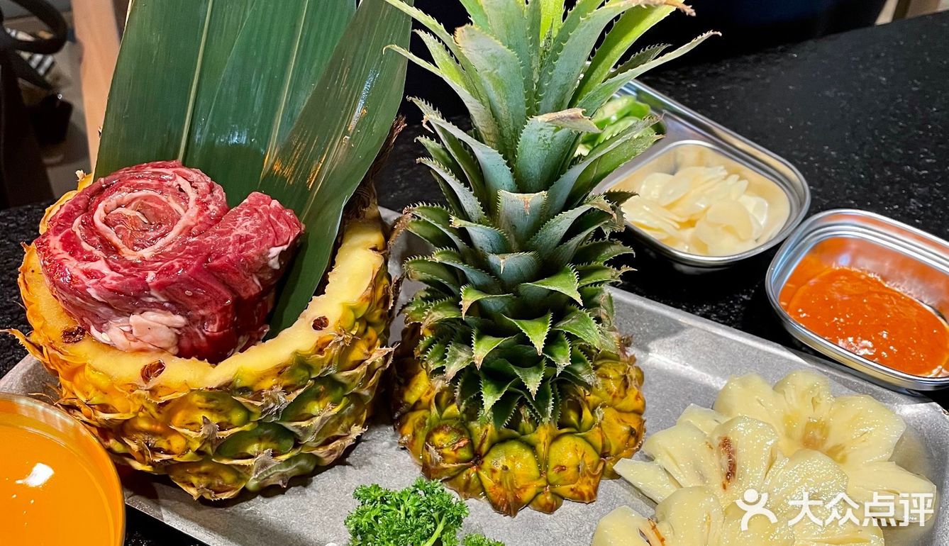 开炙318烤肉场ins风打卡新地标