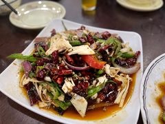 火爆黄喉-易老九江湖菜(北滨一路店)