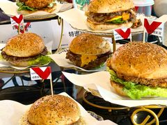 -必胜客(滨江店)