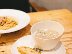 招牌奶油蘑菇汤-UPPER KITCHEN(延安路店)