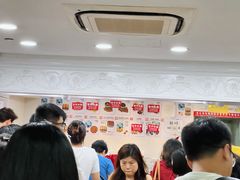 -珍妮曲奇聪明小熊(尖沙咀店)