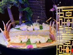 -蟹犇前•帝王蟹雪蟹(陆家嘴店)