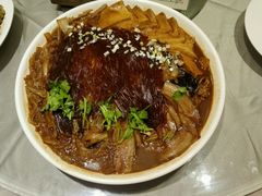 得莫利炖鱼头-一轩饺子馆(丽都店)